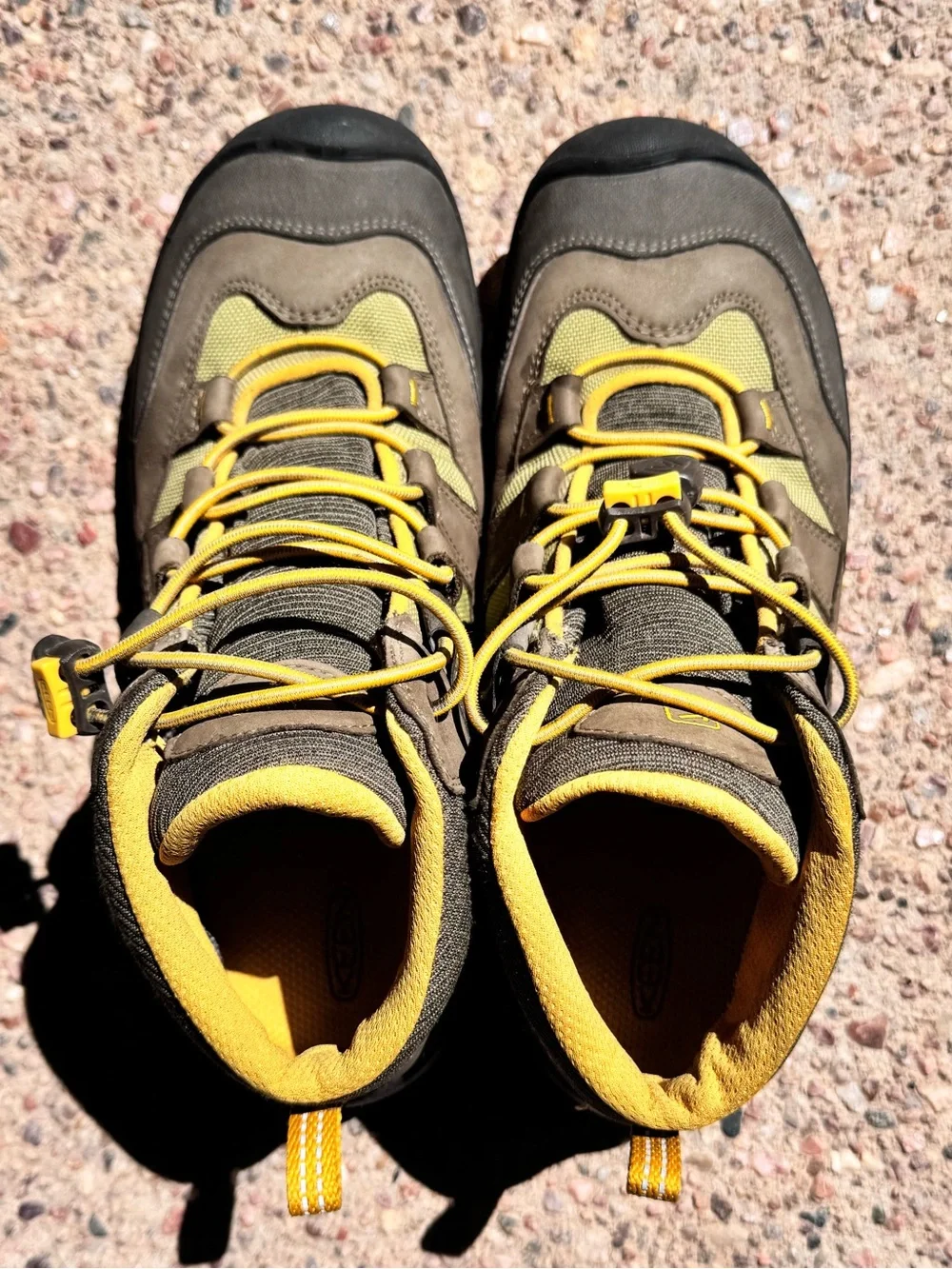 LUC KEEN big girls/women sz 5 gold and green Hiking Shoes